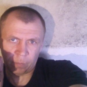 Дима Малофей, 47 лет