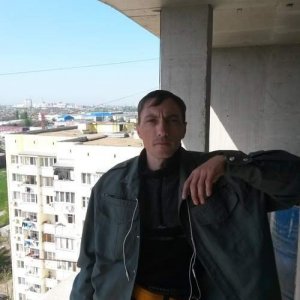 АЛЕКСАНДР , 43 года