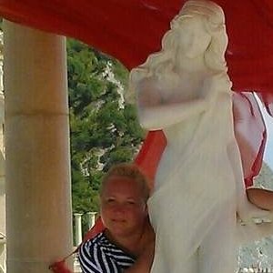 Olivia , 45 лет