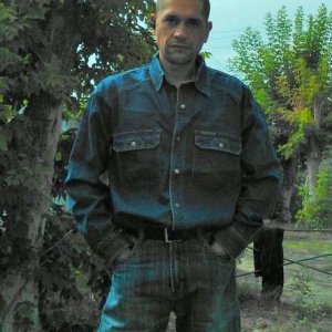 Денис ром, 47 лет