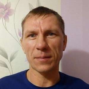 Aleksei , 45 лет