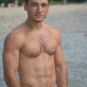 Сос , 43 года