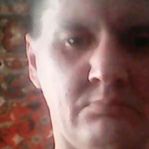 Денис , 44 года