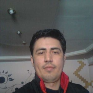 азамов , 43 года