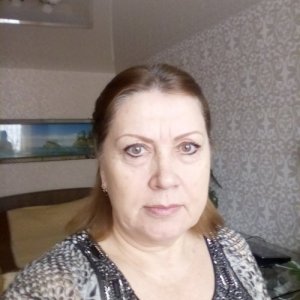 Valentina , 72 года