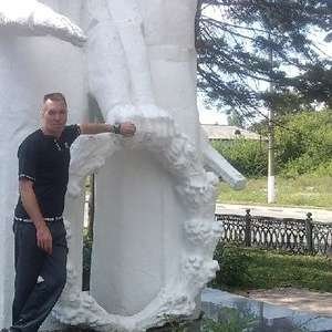 Oleg , 48 лет