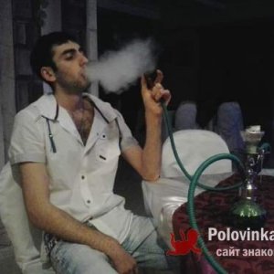 Hovo , 33 года