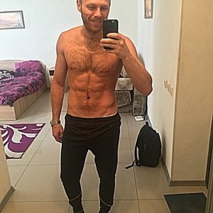 Ничей , 40 лет