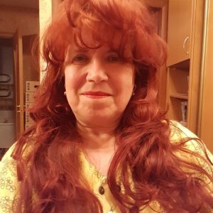 Зоя , 71 год