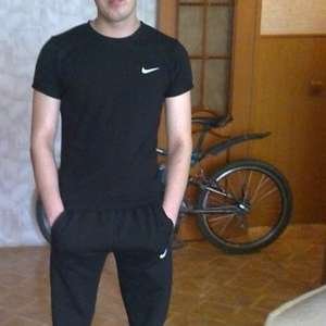 Антон , 32 года