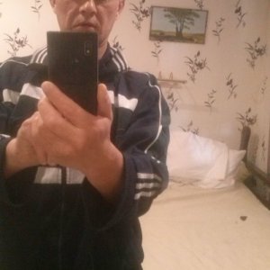 Максим , 44 года