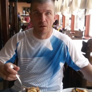 Виталий , 49 лет