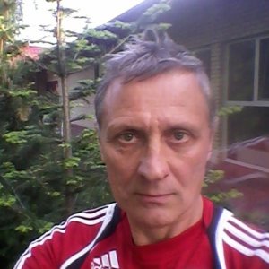 Юрий , 62 года