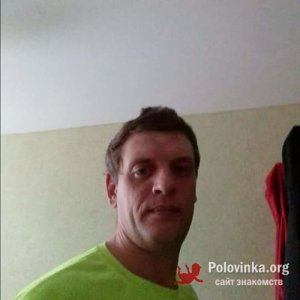 Саша , 44 года
