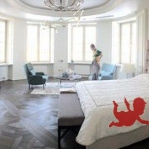 Ден , 32 года