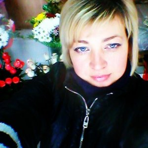 Анна Тулегенова, 42 года