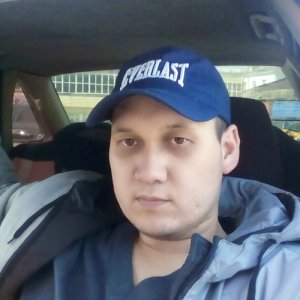 Askar , 33 года