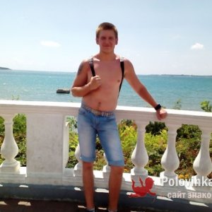 Кирилл , 28 лет