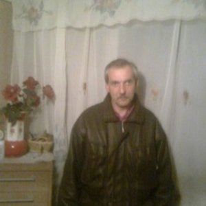 Алессандр Александер, 52 года