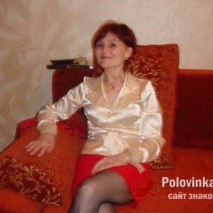 Алена Цветочная, 25 лет