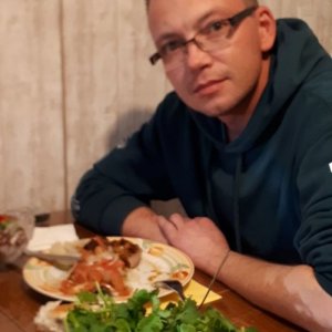 Артур , 44 года