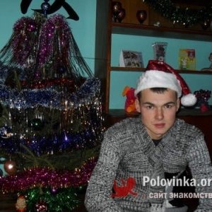 Макс , 33 года