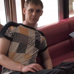Лев Перов, 36 лет