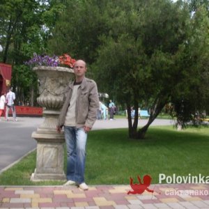 Ярослав Павлусь, 44 года
