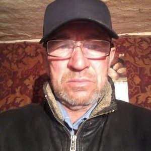 Юрий , 60 лет