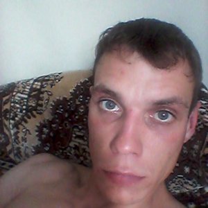 Денис , 37 лет