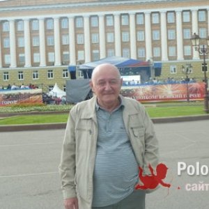 Геннадий , 76 лет