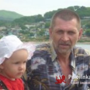 Александр Мулинов, 64 года