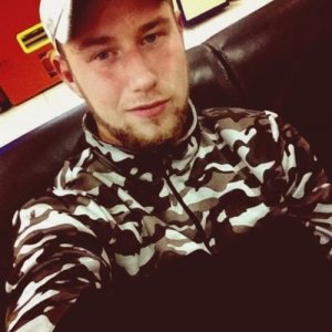 Алексей иванов, 26 лет