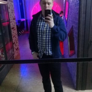 Илья , 25 лет