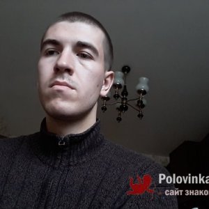 Денис , 33 года