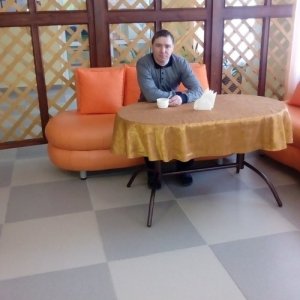 Антон , 39 лет