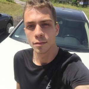 Виктор кравцов, 28 лет