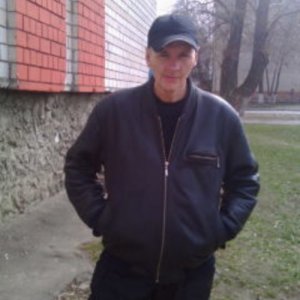 Игорь Васильев, 58 лет