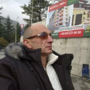 Игорь каликин, 53 года