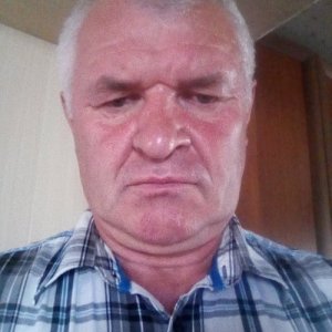 Виктор , 66 лет