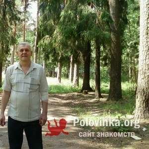 Гри́ша Халимон, 74 года