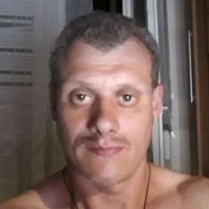 Василий , 42 года