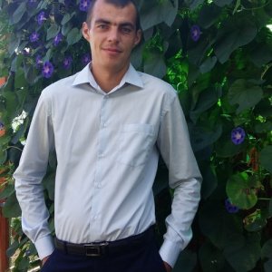 Михаил , 37 лет