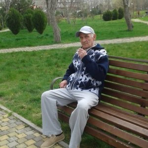 Александр Смышляев, 71 год