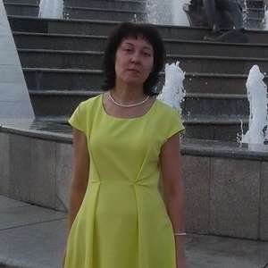 8 , 27 лет