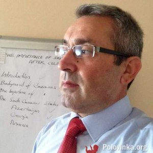 Sinan , 57 лет
