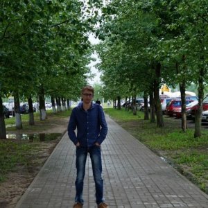 Виктор Кузнецов, 36 лет
