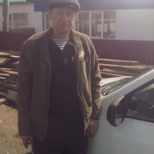 Владимир ьитов, 72 года