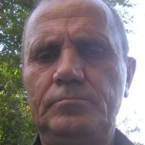 ВЛАДИМИР , 64 года