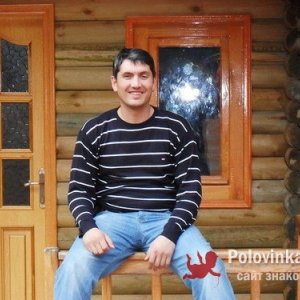 Алик , 44 года